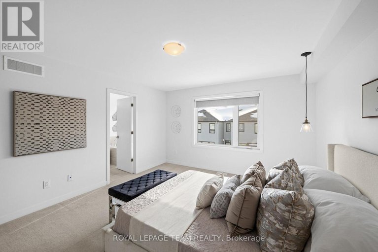 29423906/222-trumpeter-grove/riverside-southgloucester-glen/ottawa/ontario/K4M0N7_16