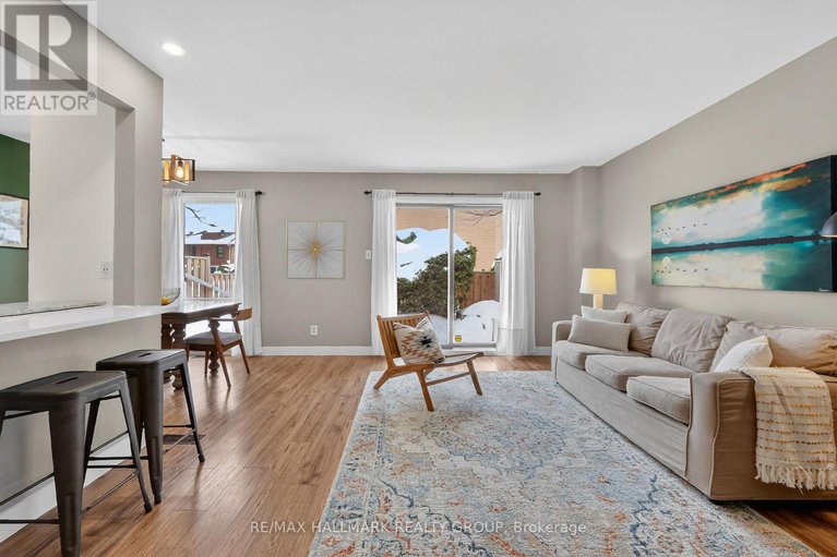 29379154/12-black-forest-lane/arbeatha-park/ottawa/ontario/K2H5C8_12