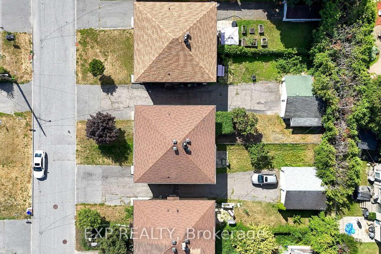 29054391/1008-riddell-avenue-s/mckellar-heightsglabar-park/ottawa/ontario/K2C2J5_34