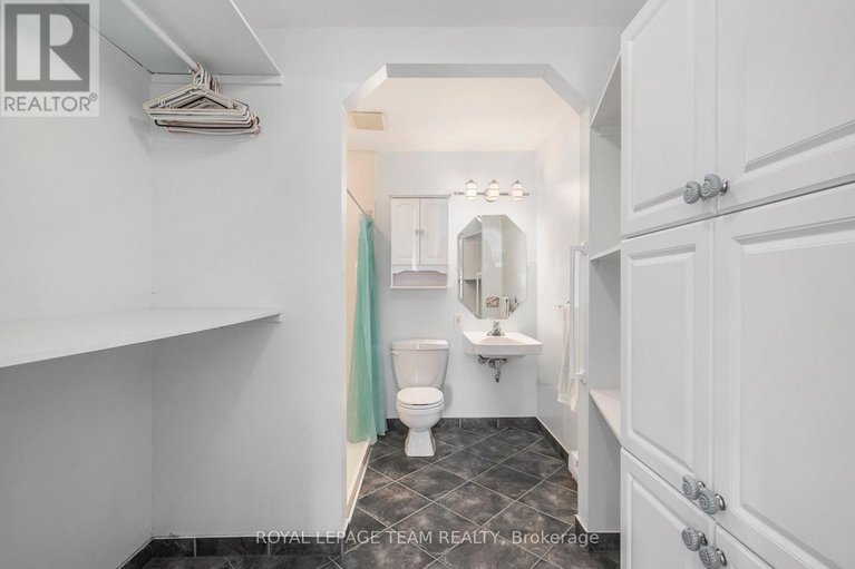 29021048/3d-harness-lane/bridlewood/ottawa/ontario/K2M1E1_21