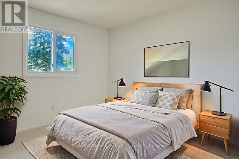 28490923/77-seabrooke-drive/glencairnhazeldean/ottawa/ontario/K2L2K4_37