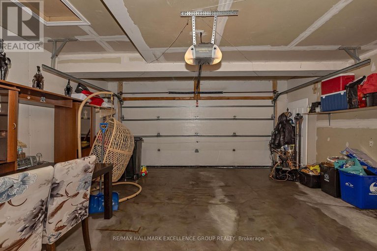 29375629/386-jasper-crescent/town-of-rockland/clarence-rockland/ontario/K4K0C7_38