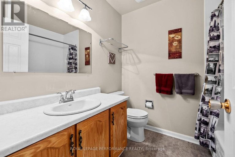 29594623/1782-radway-terrace/chateauneuf/ottawa/ontario/K1C5K2_22