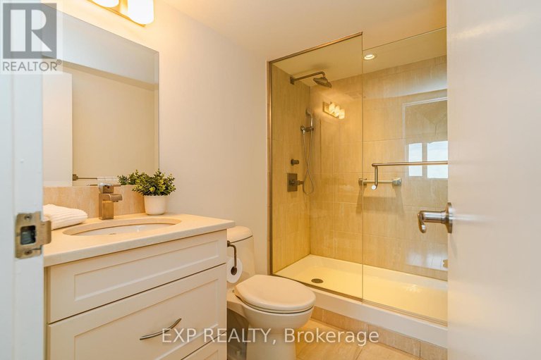 29256882/2305-1500-riverside-drive/riverview-park/ottawa/ontario/K1G4J4_20