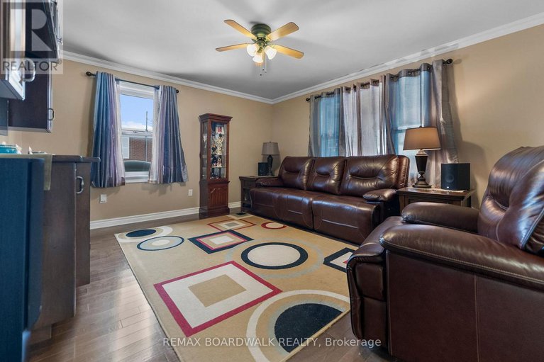 29353089/39-condie-street/smiths-falls/smiths-falls/ontario/K7A2T3_15