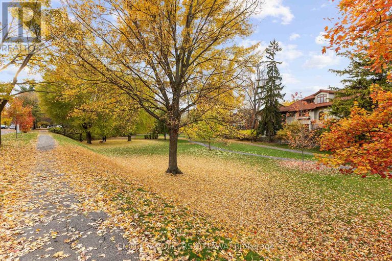 29066920/10-allan-place/glebe/ottawa/ontario/K1S3T1_35