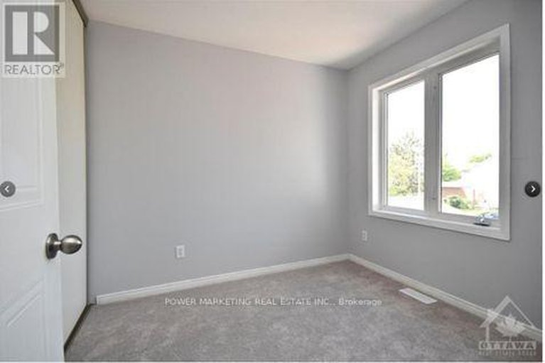 28931530/783-nesting-way/fallingbrookgardenway-south/ottawa/ontario/K4A3X6_23