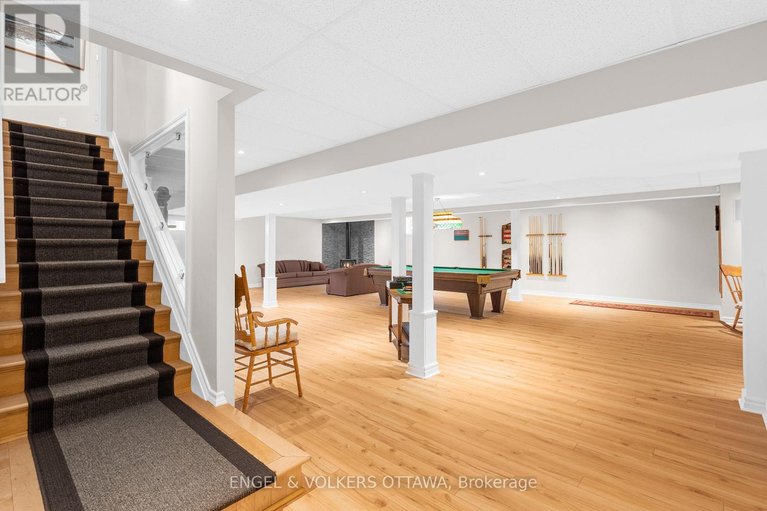 29633496/5-countryside-green/cedar-hillorchard-estates/ottawa/ontario/K2R1B5_32