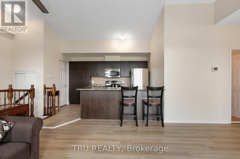 28382160/107l-artesa-private/emerald-meadowstrailwest/ottawa/ontario/K2S0J8_12