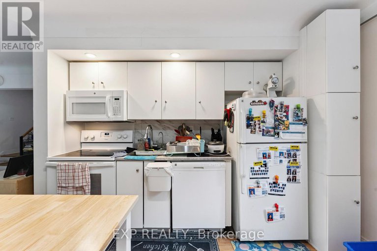 28635953/1395-caldwell-avenue/carlington/ottawa/ontario/K1Z8L3_13