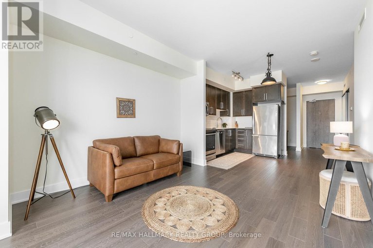 28847949/1104-485-richmond-road/westboro-west/ottawa/ontario/K2A3W9_16