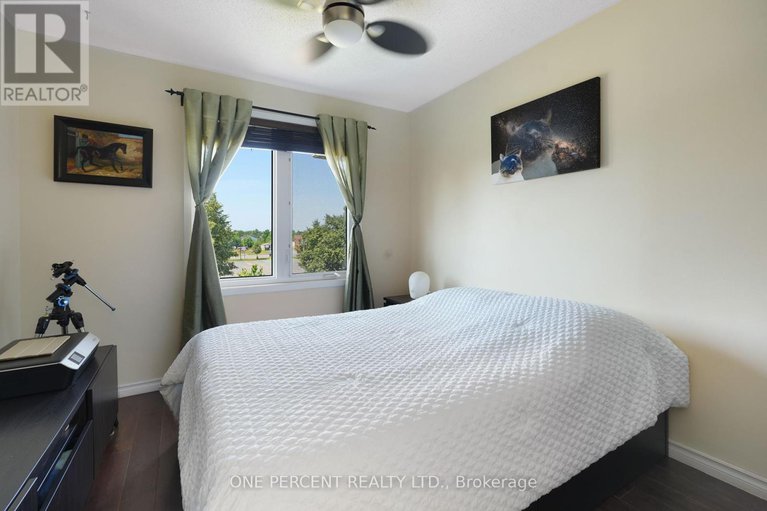 28549707/6585-6585-bilberry-drive/convent-glen-north/ottawa/ontario/K1C4N4_29