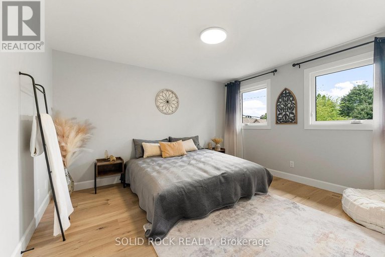 28762668/210-carleton-avenue/ottawa-westtunneys-pasture/ottawa/ontario/K1Y0J3_29