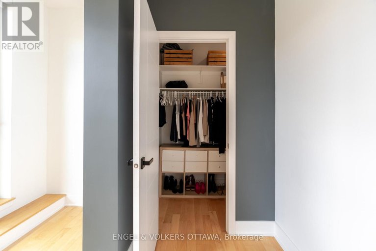 29523352/218-197-lisgar-street/ottawa-centre/ottawa/ontario/K2P0X5_30