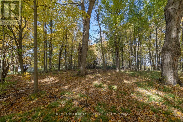28901435/267-roberts-road/lanark-highlands-lanark-village/lanark-highlands/ontario/K0G1K0_45