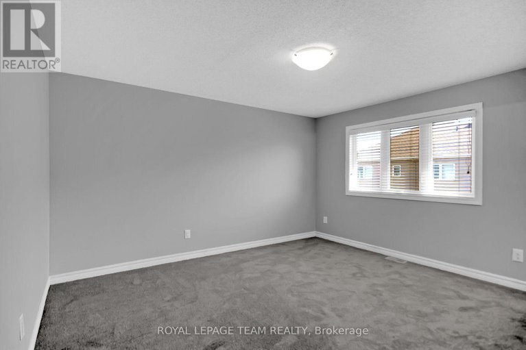 28243617/605-lauraleaf-crescent/half-moon-bay/ottawa/ontario/K2J6G7_25