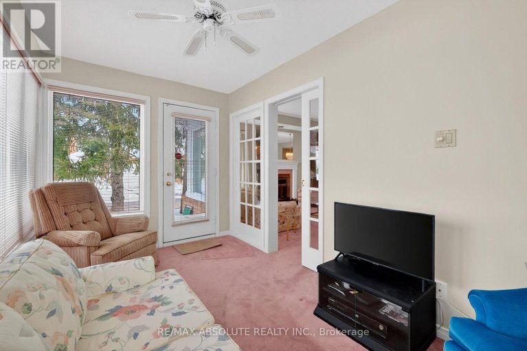 29344772/18-pine-needles-court/stittsville-central/ottawa/ontario/K2S1G5_27