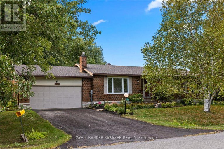 28843846/2303-edward-kidd-crescent/north-gower/ottawa/ontario/K0A2T0_3