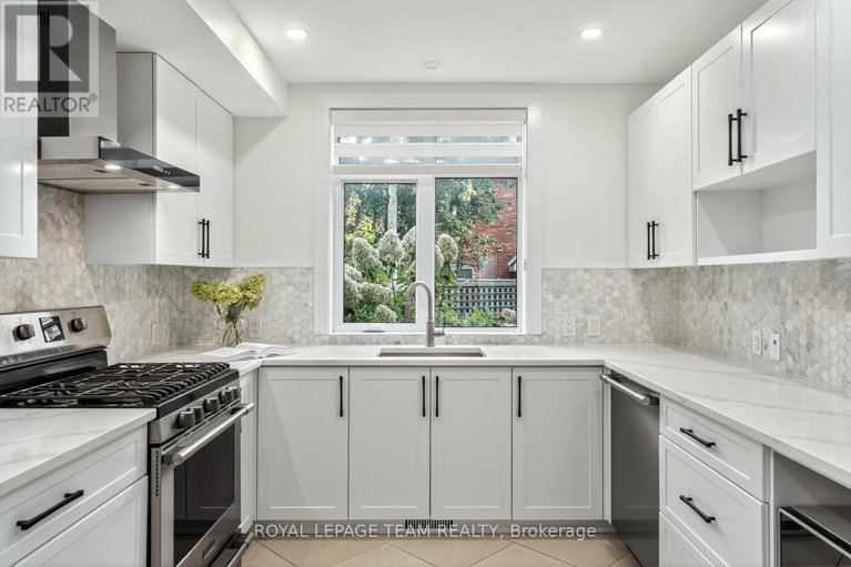 29330207/16-first-avenue/glebe/ottawa/ontario/K1S2G2_16