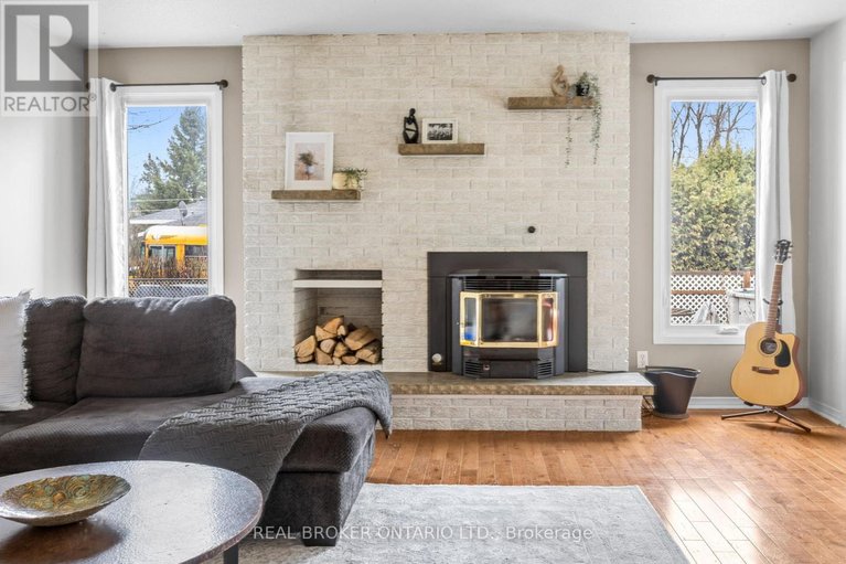 29617137/5400-osgoode-main-street/osgoode/ottawa/ontario/K0A2W0_8