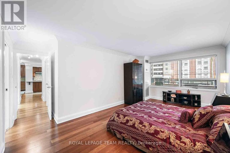 28581239/207-151-bay-street/ottawa-centre/ottawa/ontario/K1R7T2_27