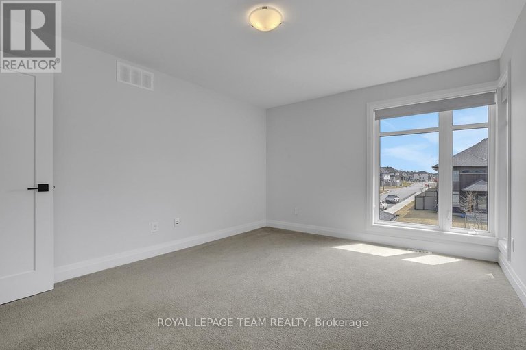 29589200/949-atrium-ridge/riverside-southgloucester-glen/ottawa/ontario/K4M0P3_39