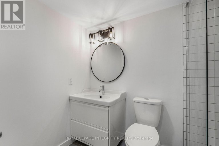 28914431/181-crevasse-road/mer-bleuebradley-estatesanderson-park/ottawa/ontario/K1W0H8_37