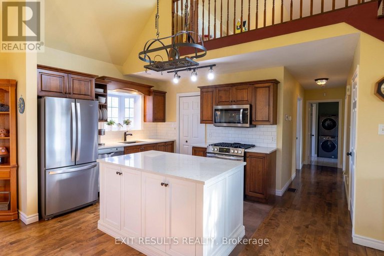 29673655/8-ravary-street/champlain-twp/champlain/ontario/K0B1K0_8