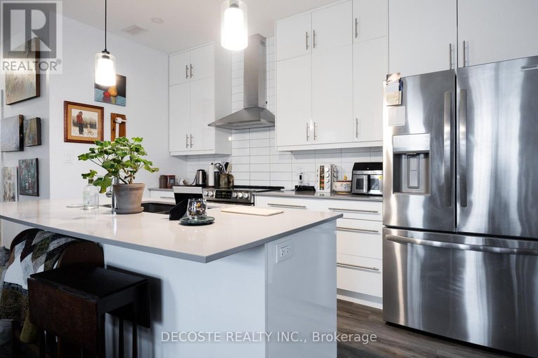 29464449/12-elgin-street-w/alexandria/north-glengarry/ontario/K0C1A0_7