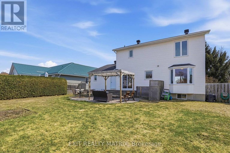 29608053/144-centenaire-street/embrun/russell/ontario/K0A1W0_33