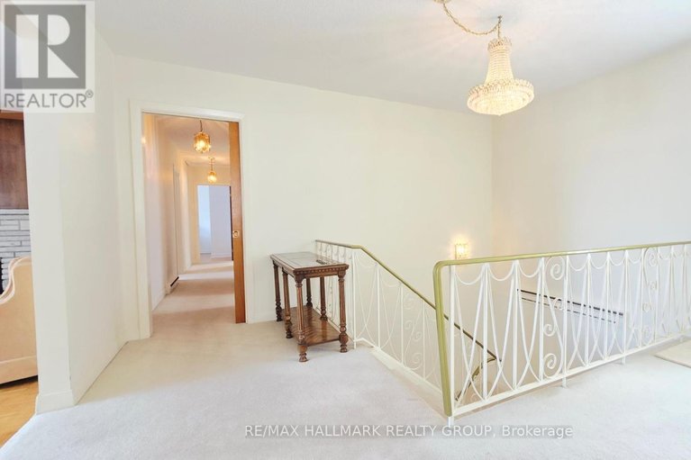 29515187/44-foothills-drive/lynwood-village/ottawa/ontario/K2H6K3_12