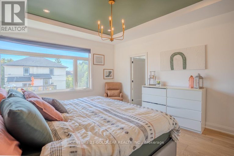 28880325/30-king-george-street/overbrook/ottawa/ontario/K1K1V8_26