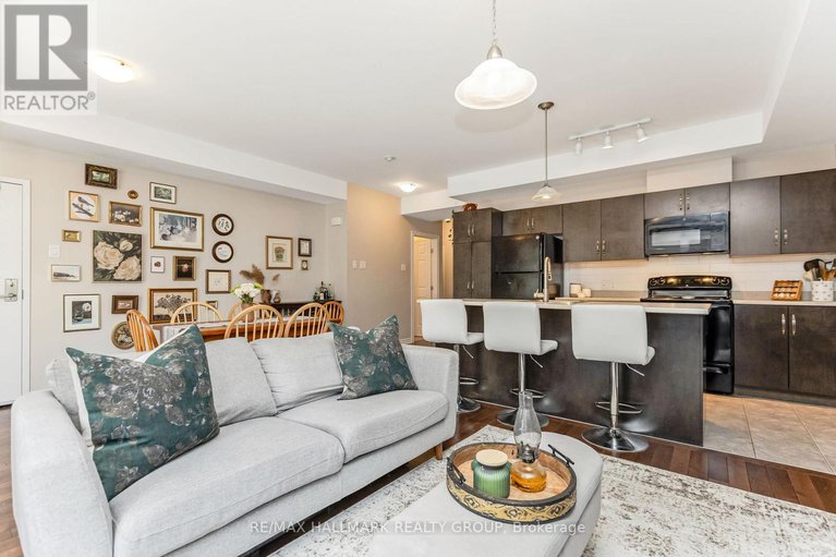 28243060/c-322-everest-private/elmvale-acres/ottawa/ontario/K1G4E3_11
