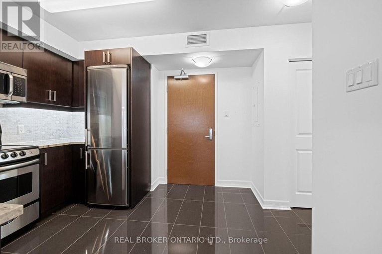 28861152/407-196-besserer-street/sandy-hill/ottawa/ontario/K1N0B6_2