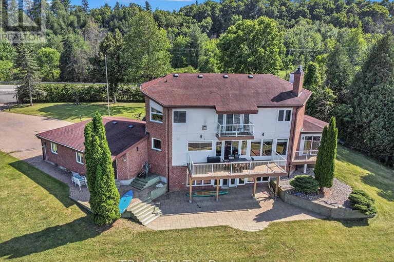 29057130/403-bank-street/ottawa/ontario/K2P1Y6_3