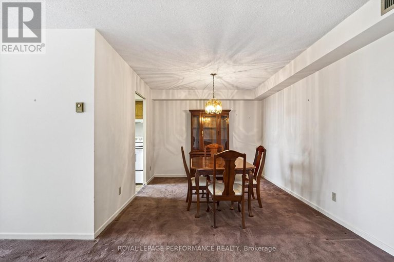 28491067/2006-1500-riverside-drive/riverview-park/ottawa/ontario/K1G4J4_17
