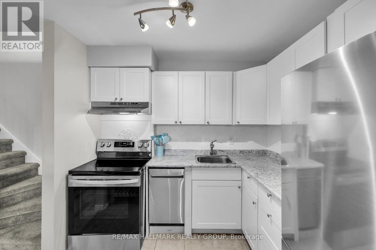 28720847/c-19-banner-road/sheahan-estatestrend-village/ottawa/ontario/K2H8T3_22