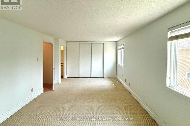 28744295/a-14-castlebrook-lane/centrepointe/ottawa/ontario/K2G5G4_23