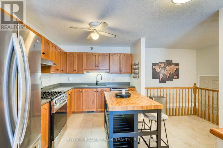 29324372/55-gale-street/almonte/mississippi-mills/ontario/K0A1A0_10