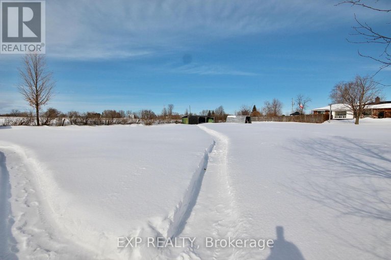 29422752/1059-flynn-avenue/kinburn/ottawa/ontario/K7S3G7_20