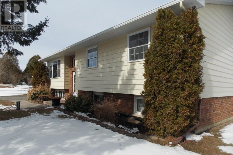 29531210/6-cambridge-court/kemptville/north-grenville/ontario/K0G1J0_7