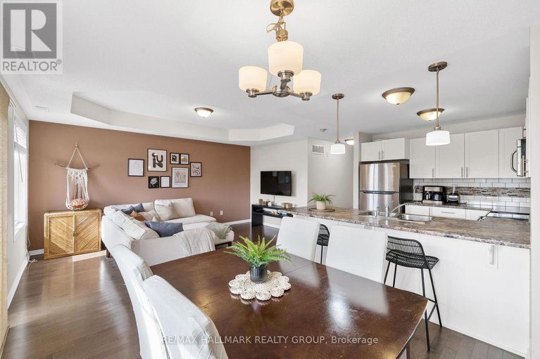 28552727/7-486-via-verona-avenue/longfields/ottawa/ontario/K2J6B3_17