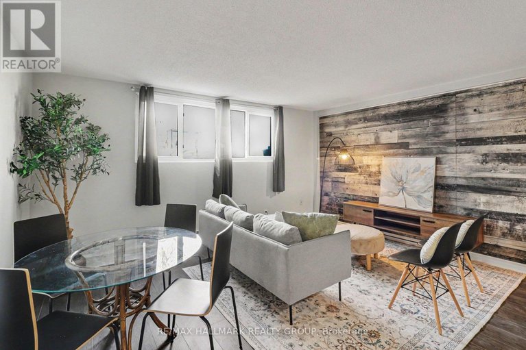 29579809/2-898-elmsmere-road/beacon-hill-south/ottawa/ontario/K1J7T6_4