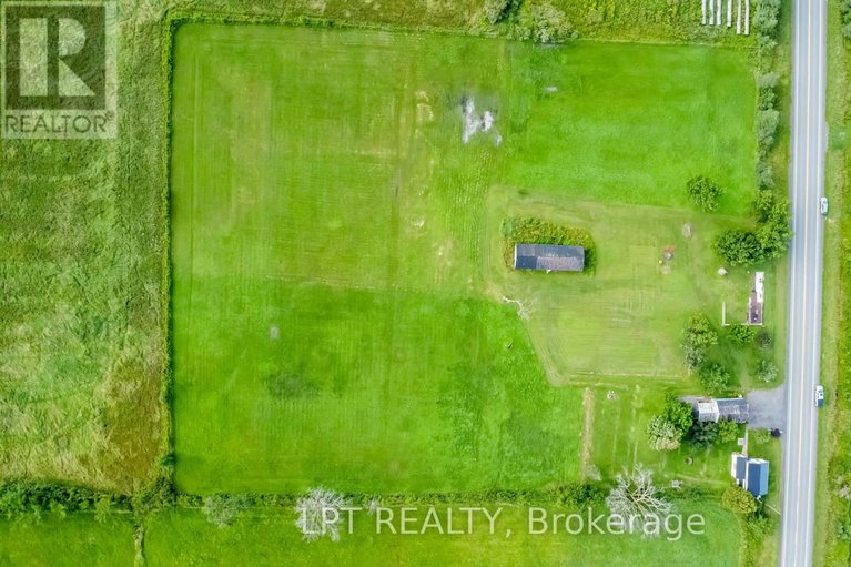 28364830/4484-county-12-road/south-stormont-osnabruck-twp/south-stormont/ontario/K0C1R0_45