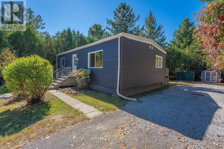28892154/5-fringewood-drive/fringewood/ottawa/ontario/K2S1T1_3
