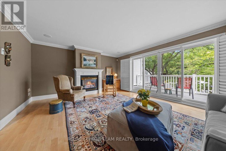28557044/14-27-forsyth-lane/crystal-beach/ottawa/ontario/K2H9H2_5