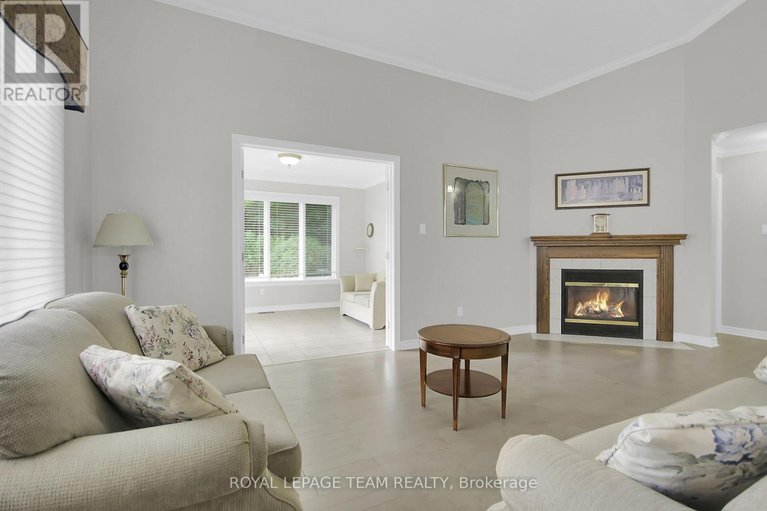 28641849/35-fieldcrest-avenue/longfields/ottawa/ontario/K2J4Y8_18