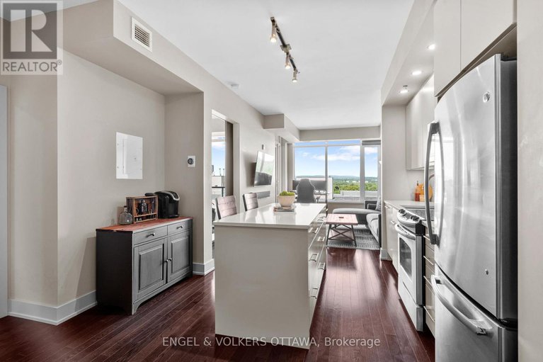 28844865/708-88-richmond-road/westborohampton-park/ottawa/ontario/K1Z0B1_8