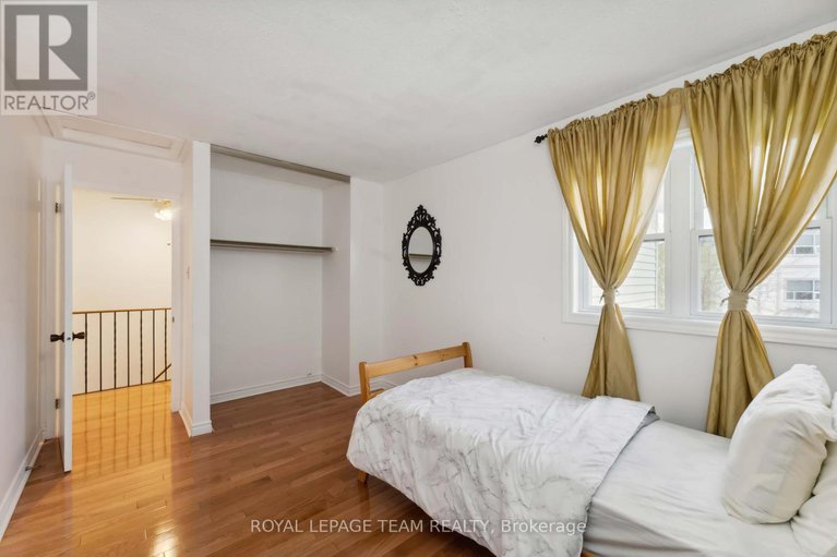 28512165/6351-st-louis-drive/hiawatha-parkconvent-glen/ottawa/ontario/K1C2X9_30