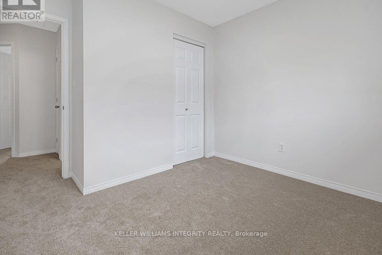 28431139/2598-crosscut-terrace/emerald-woodssawmill-creek/ottawa/ontario/K1T4A1_26